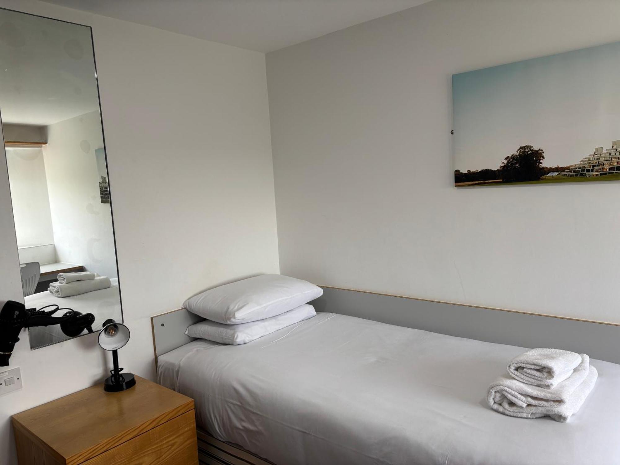 Broadview Hotel نورويش المظهر الخارجي الصورة