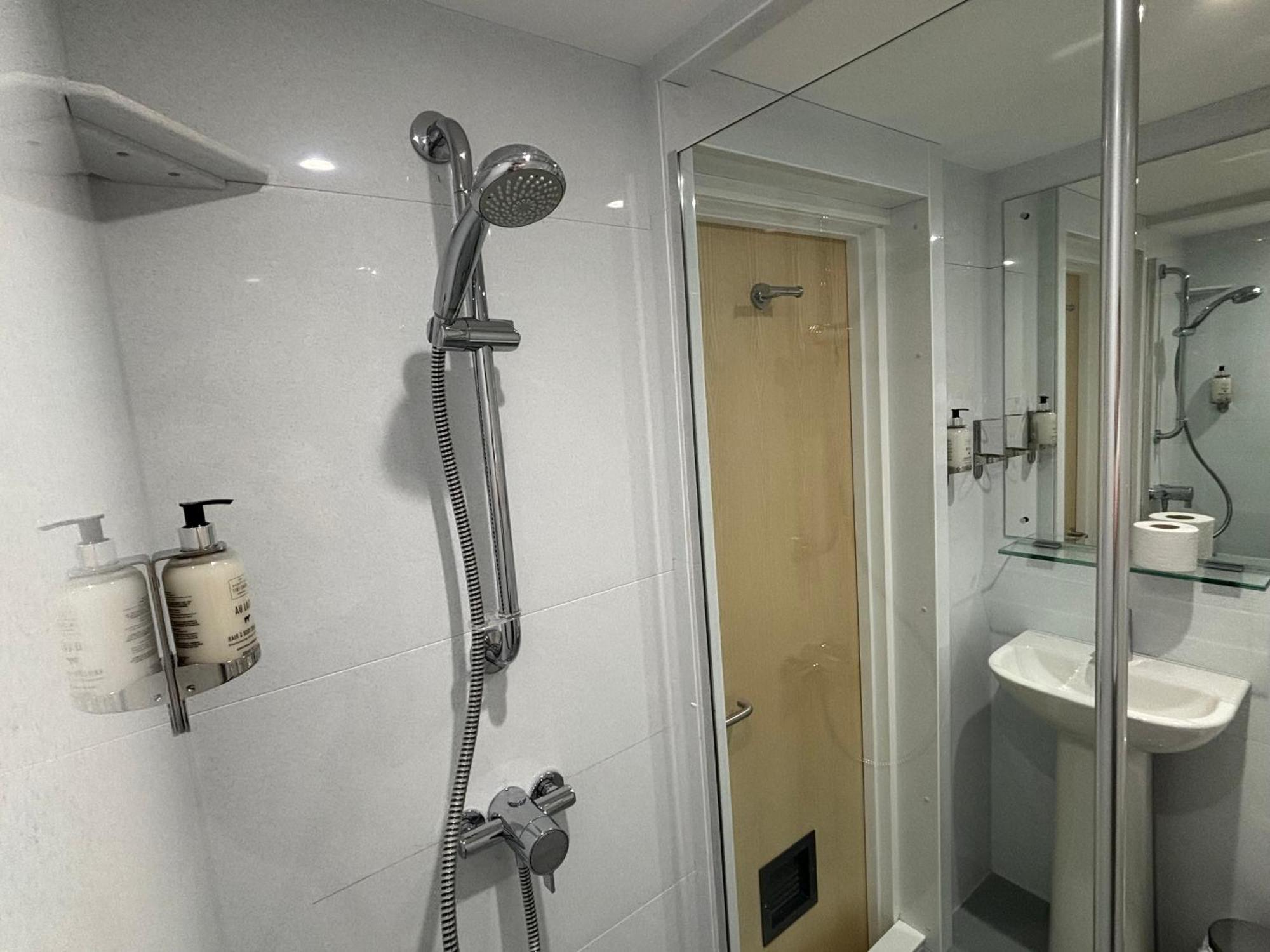 Broadview Hotel نورويش المظهر الخارجي الصورة