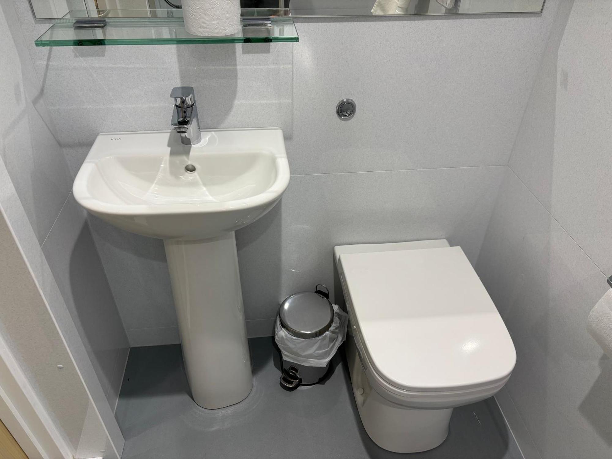 Broadview Hotel نورويش المظهر الخارجي الصورة